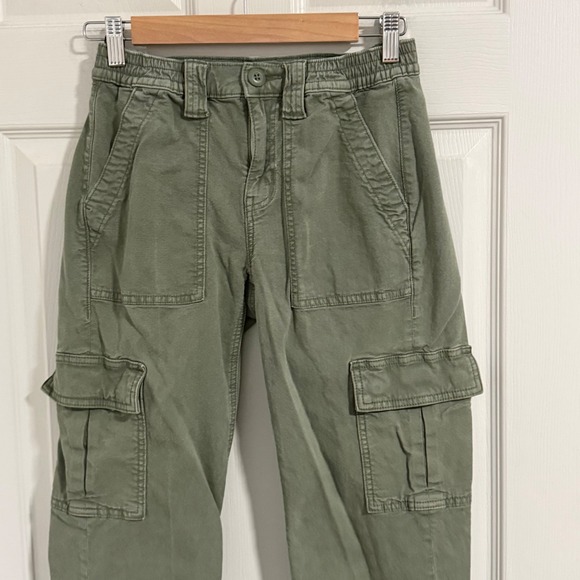 American Eagle Cargo Pants Women 0 Green Straight Leg Stretch Utility Streetwear - Picture 3 of 13